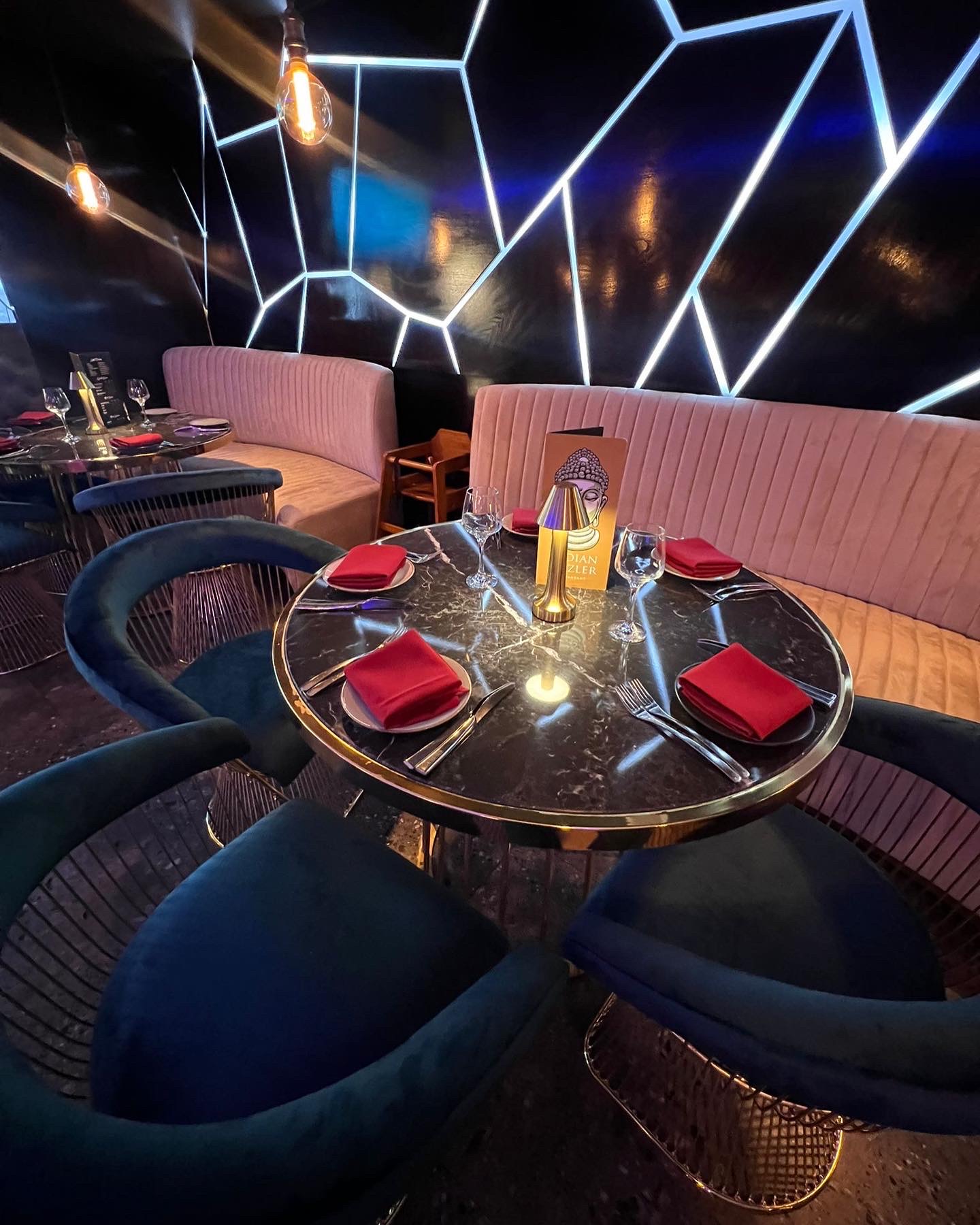 Thames Collection 15